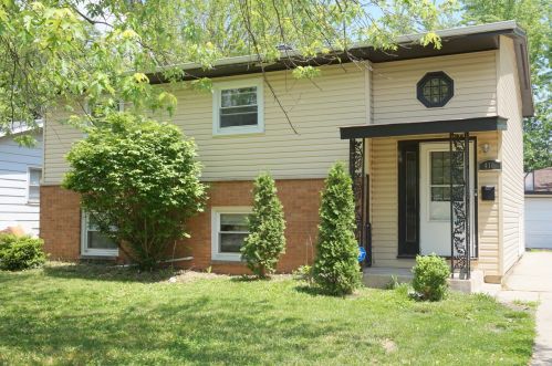 410 Bellarmine Dr, Joliet, IL 60436-1802
