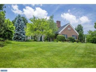 1018 Wellington Ter, Allentown, PA 18103-9797