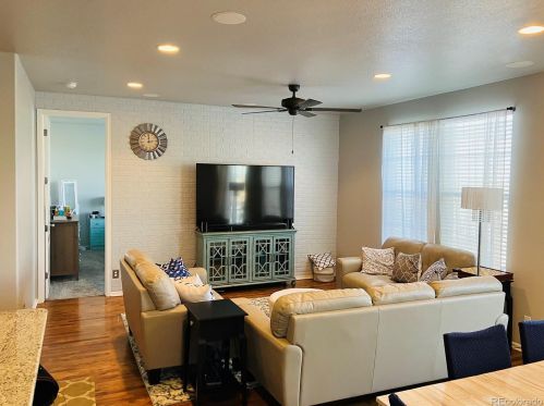 5954 Ider St, Aurora, CO 80016-1580