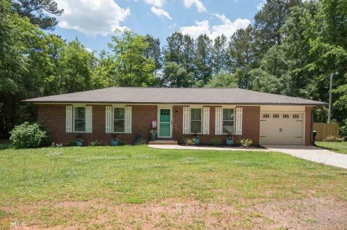 535 Green Top Rd, Newnan, GA 30263-3122
