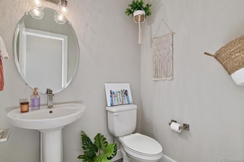 6749 Tempe Ct, Aurora CO  80016-2778 exterior