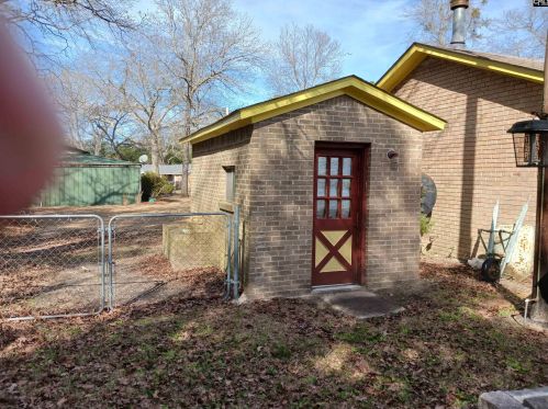 133 Pineview Dr, Swansea, SC 29160-9797