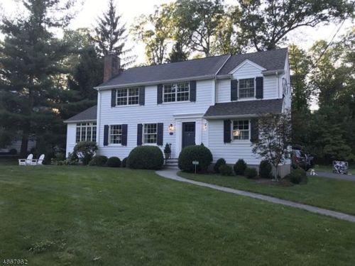 42 Edgewood Rd, Chatham Township, NJ 07928-2002