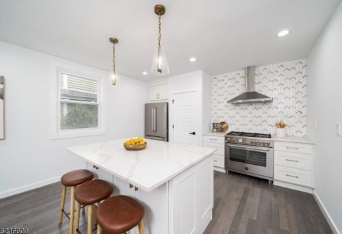 54 Elm St, Montclair NJ  07042-3234 exterior