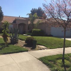 960 Par Ave, Lemoore, CA 93245-9059