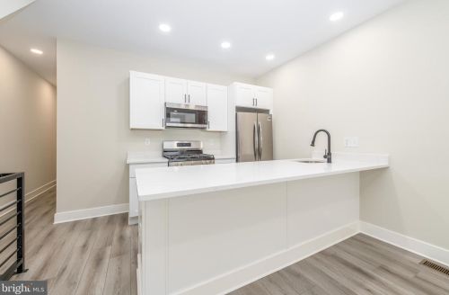2020 16 St, Philadelphia PA  19121-2336 exterior