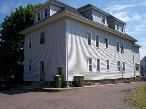 164 Geddes Ter, Waterbury, CT 06708-4738