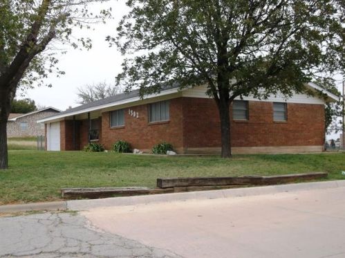 1302 Eastover St, Cuthbert, TX 79512-5020