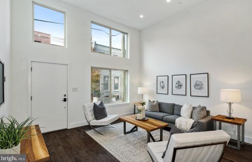 1342 19 St, Philadelphia PA  19146-4665 exterior