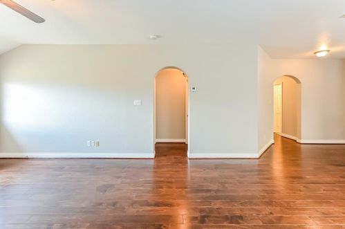 2519 Fowler Park, Conroe TX  77385-8106 exterior