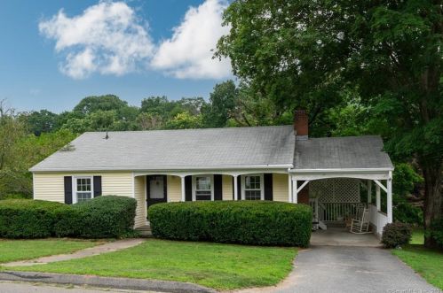 11 Rattling Valley Rd, Deep River, CT 06417-2025