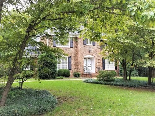 1602 Beechtree Rd, Greensboro, NC 27408-3702