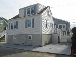 167 Beach Way, Lavallette, NJ 08735-3204