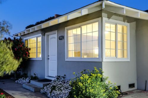 1712 Goodwin St, Seaside, CA 93955-4414