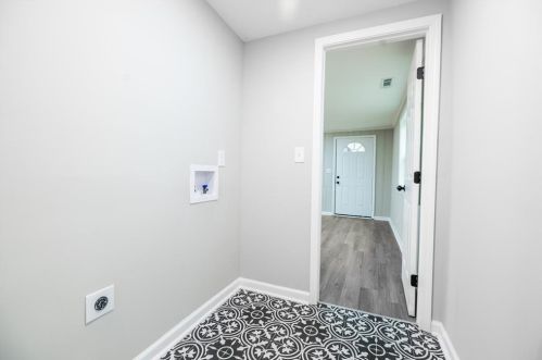 1362 Hicks Cir, Conyers GA  30012-4211 exterior