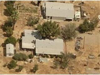 22105 Sky Dr, Lakeview, CA 92567-9417