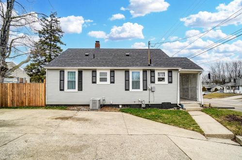 2563 Kenton St, Springfield OH  45505-3352 exterior
