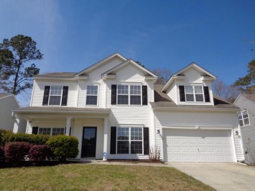 106 Saw Palm Dr, Ladson, SC 29456-3795