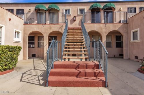 1217 Harvard St, Glendale CA  91205-4074 exterior