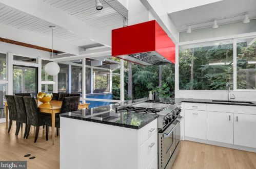 279 Ridgeview Rd, Princeton NJ  08540-7665 exterior