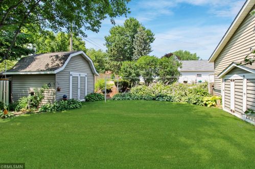600 Greene Ave, Saint Paul MN  55128-6622 exterior