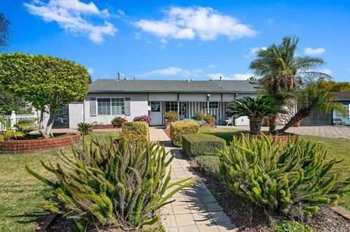 138 Loraine Ave, Glendora, CA 91741-3117