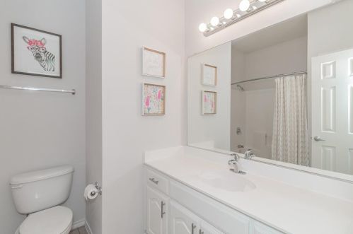 10133 Red Bluff Ln, Fort Worth TX  76177-7351 exterior