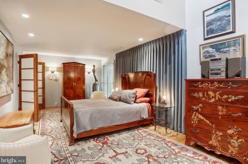 137 22nd St, Philadelphia PA 19132-1504 exterior