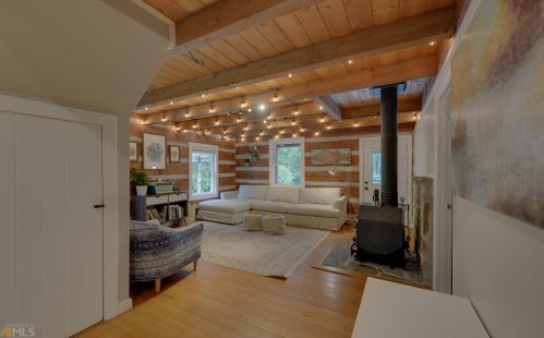 726 Saga Mountain Rd, Tiger GA  30576-2416 exterior