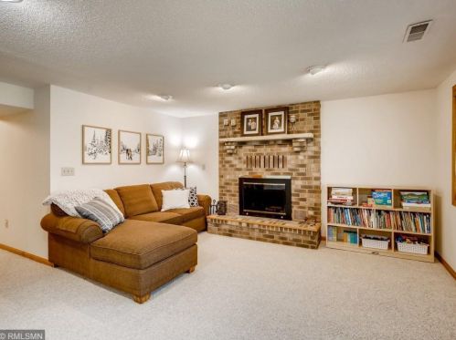 7857 28th St, Saint Paul MN  55128-4803 exterior