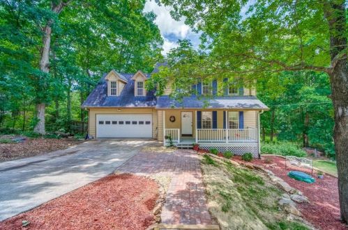 209 Briarpatch Ct, Stockbridge, GA 30281-3899