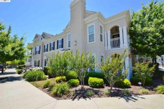 4454 Chancery Ln, Pleasanton, CA 94568-1383