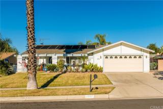 1447 Cambridge Ave, Redlands, CA 92374-3817