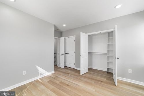 3734 Dungan St, Philadelphia PA  19124-5524 exterior