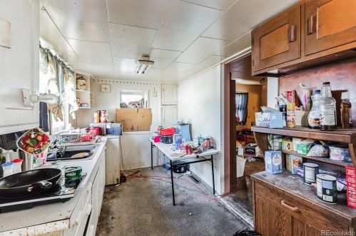 241 2nd St, Delta CO 81416-1763 exterior