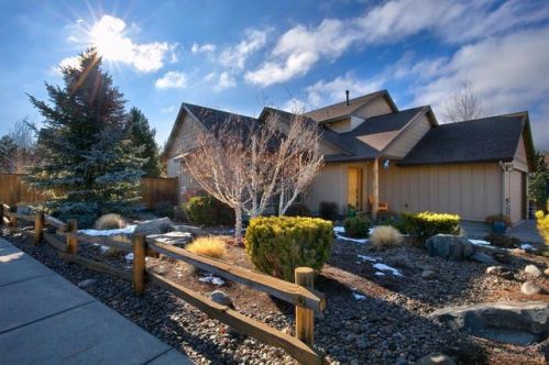 2951 Merlot Ln, Bend OR  97701-5296 exterior