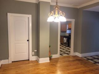 687 Summer St, Minneapolis MN  55413-2186 exterior