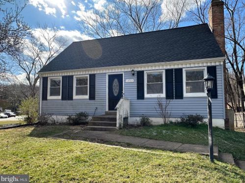 13722 Mahoney Dr, Woodbridge, VA 22193-4449