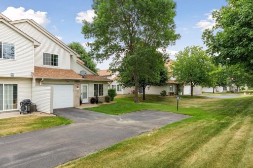 7899 Forest Blvd, Saint Paul MN  55125-4366 exterior