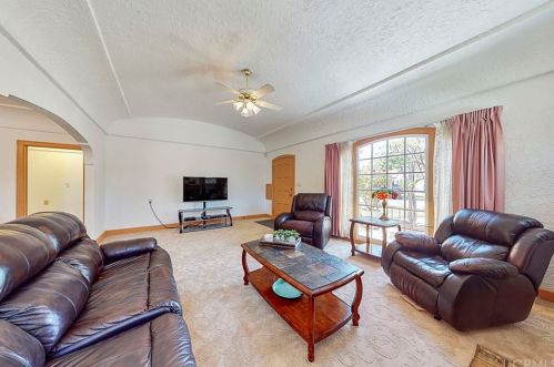 301 Janss St, Anaheim CA  92805-2526 exterior