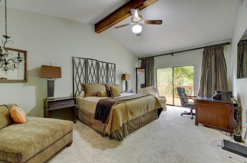 1517 Ben Crenshaw Way, Austin TX  78746-6163 exterior