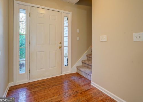 45 Aiken Ct, Porterdale, GA 30016-5830
