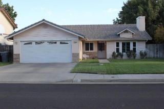 2086 Polson Ave, Clovis, CA 93611-5327