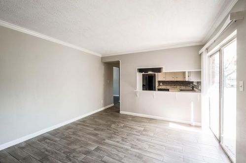 1008 Collins Rd, Richmond TX 77469-2745 exterior