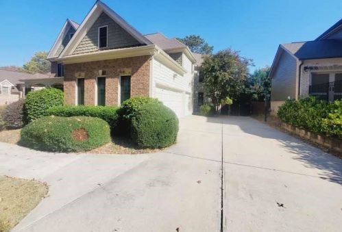 4711 Moon Chase Dr, Buford, GA 30519-5362