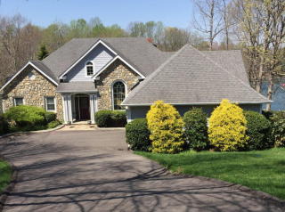 130 Starboard Ln, Scruggs, VA 24121-2318