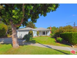 6230 Condon Ave, Los Angeles, CA 90056-1906