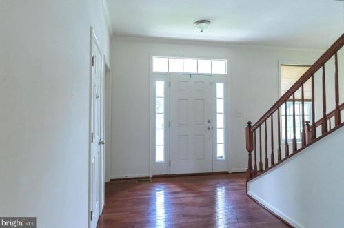 163 Avalon Trl, Hedgesville, WV 25427-3794