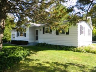 240 Birchwood Dr, Colchester, VT 05446-6257