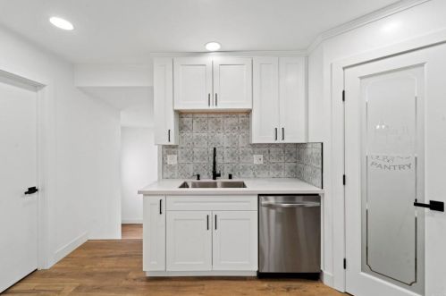 156 4 Ave, Chula Vista CA  91910-1707 exterior